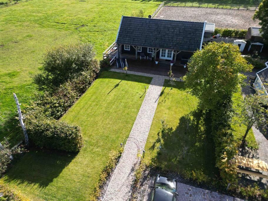 Villa De Os Aan De Dijk Grafhorst Esterno foto