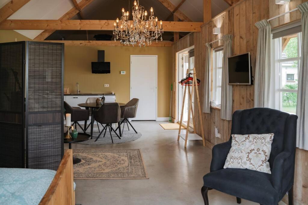 Villa De Os Aan De Dijk Grafhorst Esterno foto